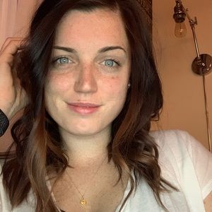 Meet your Posher, Brittany